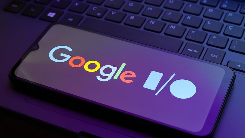 Google hat auf seiner Entwicklerkonferenz i/o unter anderem die Arbeit an mit KI ausgestatteten Brillen vermeldet.