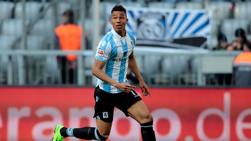 Felix Uduokhai wechselte 2017 vom TSV 1860 zum VfL Wolfsburg.