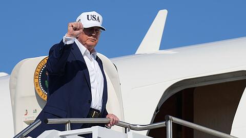 Trump findet die Idee einer neuen Musk-Partei "lächerlich"