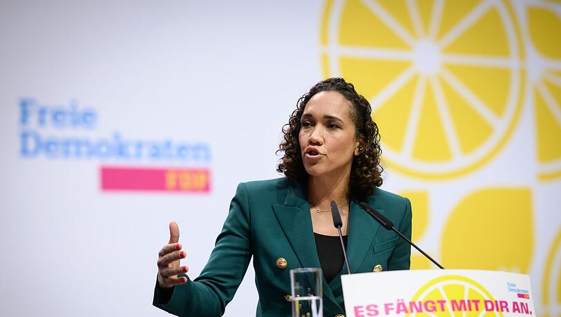 FDP-Generalsekretärin Nicole Büttner will die inhaltliche Neuaufstellung der Partei voranbringen. (Archivbild)
