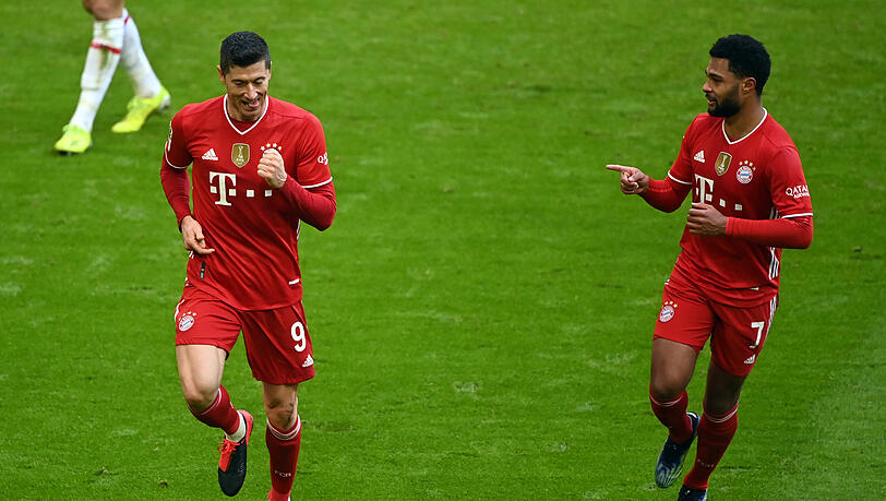 Kann Robert Lewandowski gegen Freiburg auch wieder mit Serge Gnabry feiern?