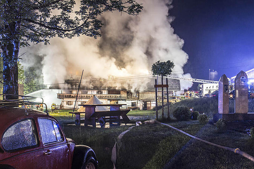 Die Bilder vom Großbrand des Gästehauses im Landkreis Berchtesgadener Land.