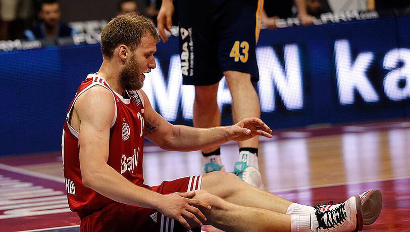 Im Wartestand: Anton Gavel. Im Wartestand: Anton Gavel.