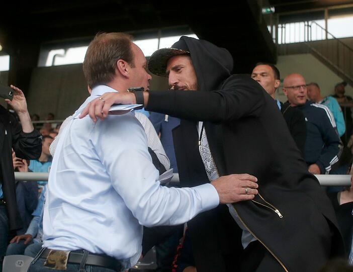Christian Nerlinger und Franck Ribéry (r.).