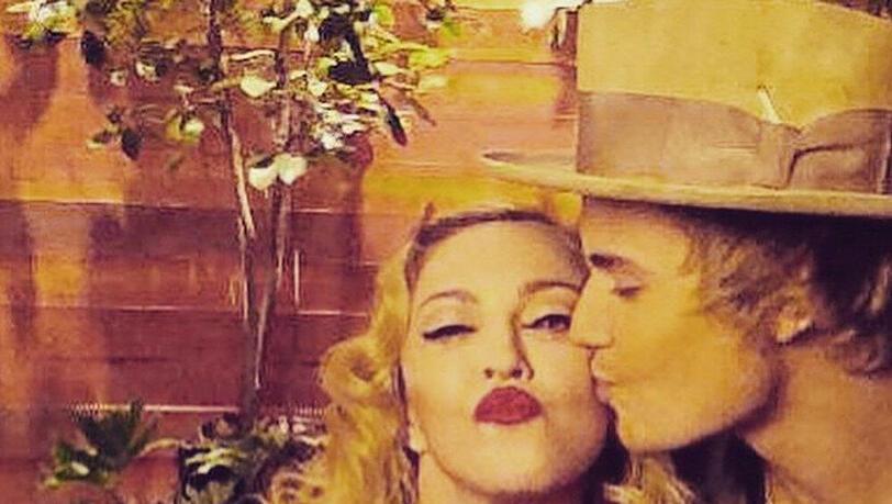 Ein Küsschen für die Queen of Pop: Madonna und Justin Bieber Ein Küsschen für die Queen of Pop: Madonna und Justin Bieber