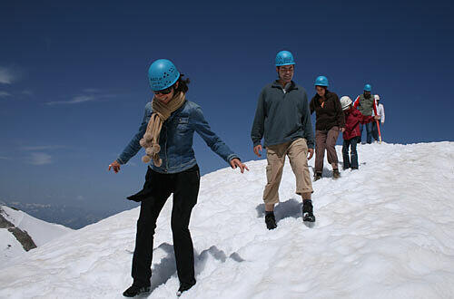 Wanderer auf dem Gletscher, Foto: H.W. Rodrian