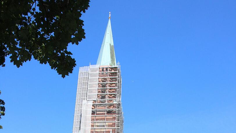 Die Kirche St. Johann Baptist. Die Kirche St. Johann Baptist.