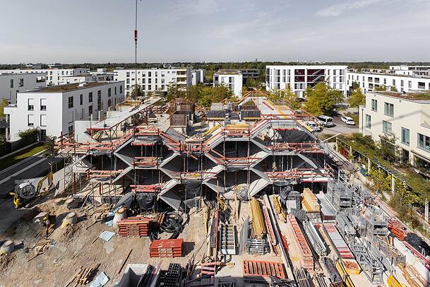 Das Haus im Rohbau: Auf der Webseite der Wogeno kann man den Baufortschritt via Webcam beobachten. Das Haus im Rohbau: Auf der Webseite der Wogeno kann man den Baufortschritt via Webcam beobachten.