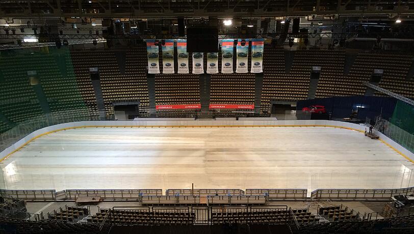 Die Olympiahalle als Eis-Stadion. Die Olympiahalle als Eis-Stadion.
