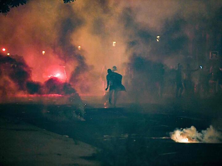 In Paris kam es zu Ausschreitungen.