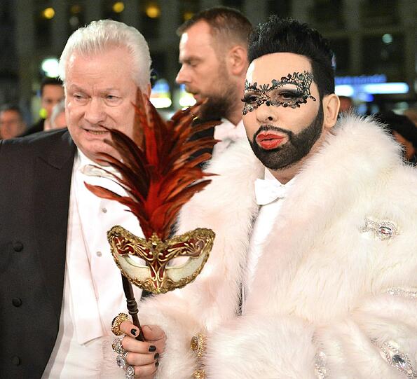 Harald Glöckler feierte ebenfalls im letzten Jahr auf dem Opernball.