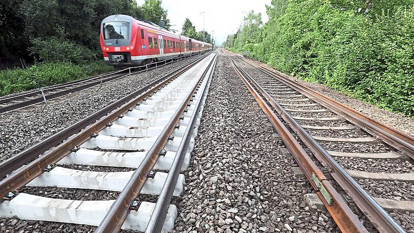 Die Strecke Ingolstadt - Nürnberg ist am Samstag wegen eines defekten Zuges gesperrt.
