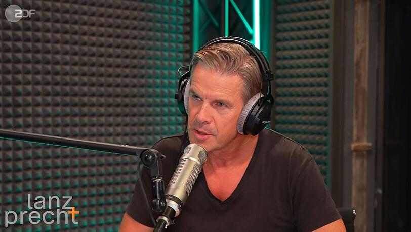 Markus Lanz hat in der neusten Folge des Podcasts "Lanz + Precht" über die PISA-Ergebnisse gesprochen. Markus Lanz hat in der neusten Folge des Podcasts "Lanz + Precht" über die PISA-Ergebnisse gesprochen.