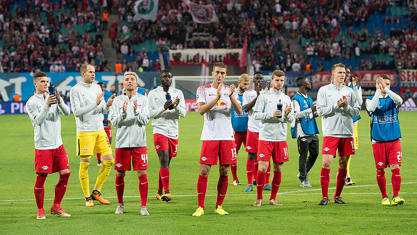 Dank ans heimische Publikum. RB Leipzig hat die Feuerprobe bestanden.