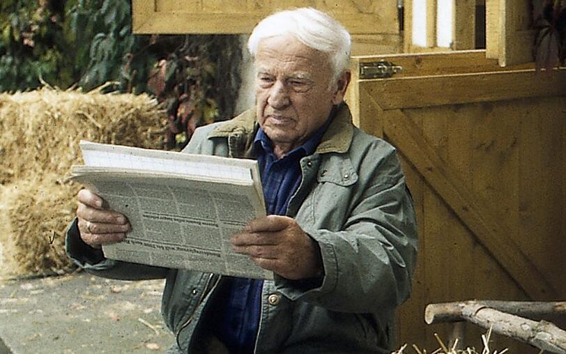 Walter Buschhoff starb 2010 im Alter von 88 Jahren. Walter Buschhoff starb 2010 im Alter von 88 Jahren.