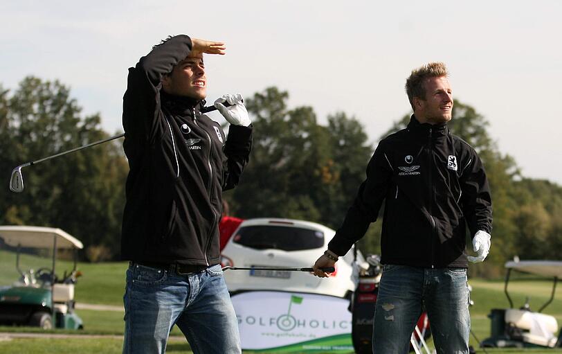 Ja wo isser hin? Stefan Aigner und Kevin Volland auf Ballsuche.