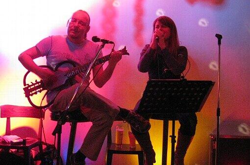 Rileus - das Duo aus Dachau tritt am 26.10. in Neuhausen auf