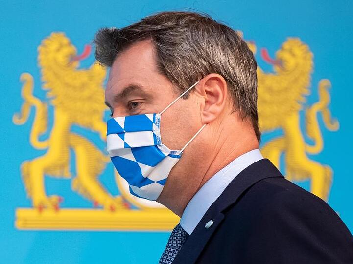 Bayerns Ministerpräsident Markus Söder ist für eine Testpflicht und eine Neubewertung, welche Länder Risikogebiet sein sollen.