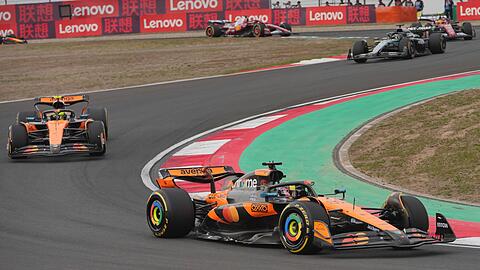 Oscar Piastri gewann in China vor McLaren-Teamkollege Lando Norris.