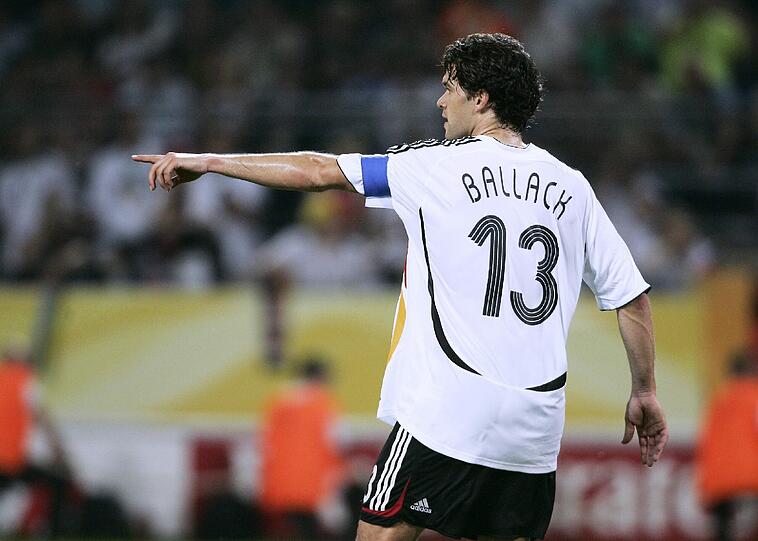 2. Michael Ballack, 55 Spiele