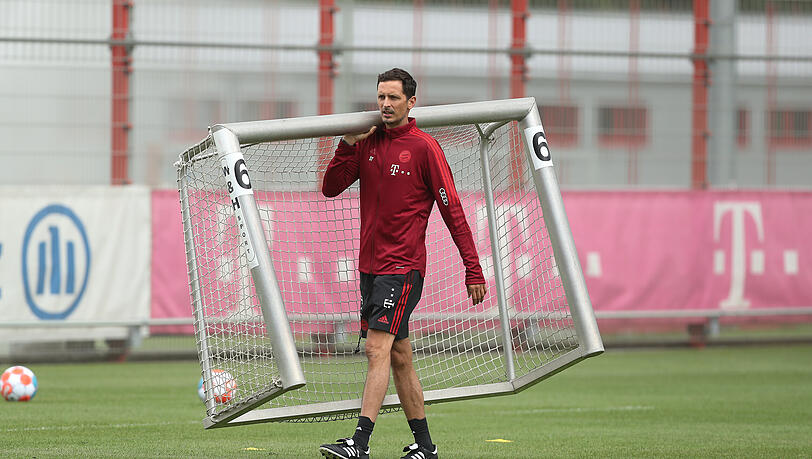 Nagelsmann-Assistent Dino Toppmöller. Nagelsmann-Assistent Dino Toppmöller.