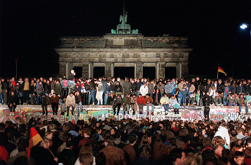 Am 09.11.2014 feierte Berlin den 25. Jahrestag der Maueröffnung. Wie es mittlerweile in den Köpfen der Deutschen ausschaut, versucht eine Studie zu belegen.
