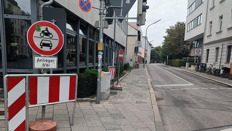 Mal Schleichweg, dann Straßensperrung: Verkehrsbehinderungen zur Wiesn in München