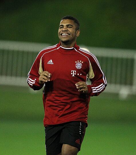 Trainingsauftakt in Doha: Trainer Heynckes lässt seine Spieler in der Luxusanlage "Aspire Academy" schwitzen.