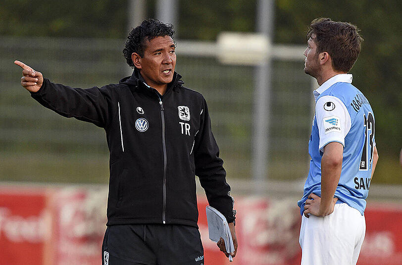 Trainer Moniz versteht die Kritik an Spielmacher Sanchez nicht. Er sieht das ganze Mittelfeld in der Pflicht.