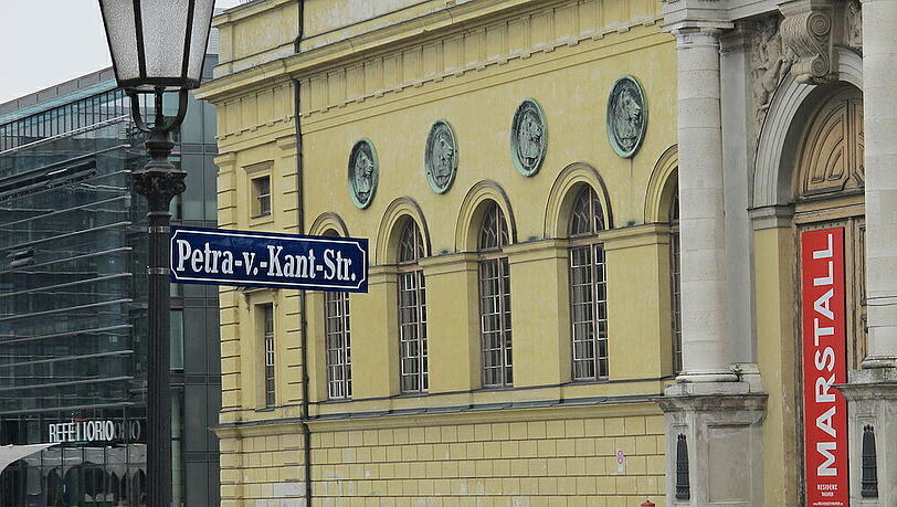 Eine Hommage an den Kult-Regisseur Rainer Werner Fassbinder findet am Samstag in den Straßen der Isarvorstadt statt. Eine Hommage an den Kult-Regisseur Rainer Werner Fassbinder findet am Samstag in den Straßen der Isarvorstadt statt.