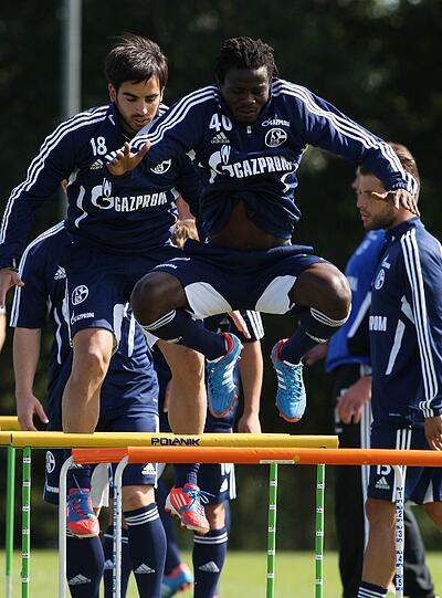 Weitere Bilder von Anthony Annan.