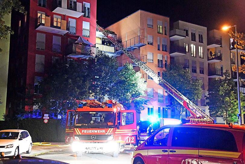 Bilder vom Feuerwehreinsatz in Ramersdorf.