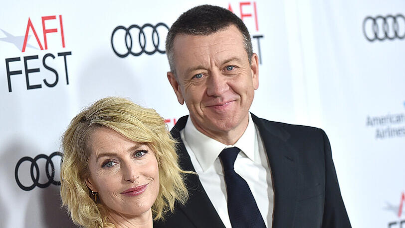 Gillian Anderson und Peter Morgan setzen auf getrennte Wohnungen Gillian Anderson und Peter Morgan setzen auf getrennte Wohnungen