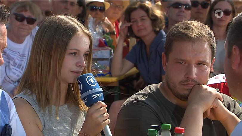 Mit ihren Worten r&uuml;hrte Zuschauerin Lara ihre Familie und die Zuschauer zu Tr&auml;nen.