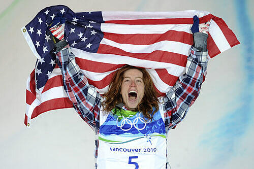 Die "fliegende Tomate" Shaun White rockte die Halfpipe in Vancouver und holte für die USA zum zwiten Mal Gold (nach Turin 2006).