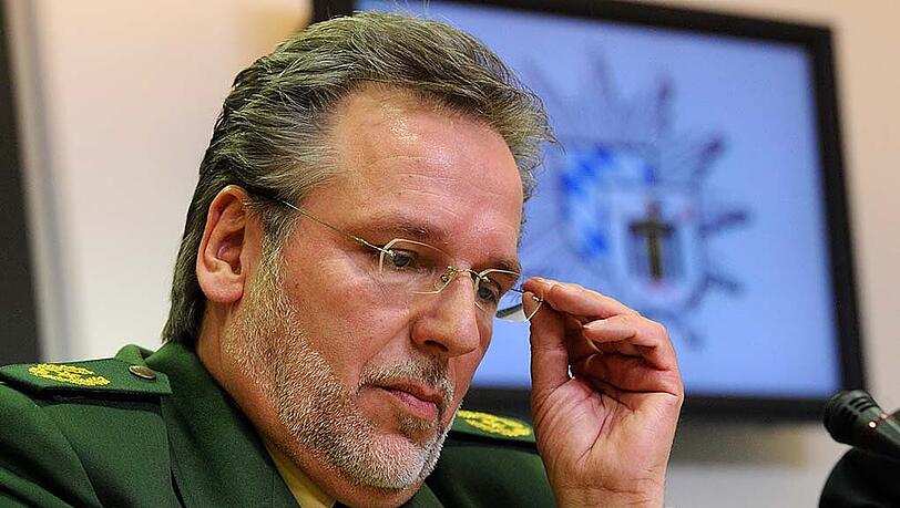 Der Vizepräsident des Münchner Polizeipräsidiums, Robert Kopp, wechselt zum 1. September in die Führungsriege des Präsidiums Oberbayern Süd. Der Vizepräsident des Münchner Polizeipräsidiums, Robert Kopp, wechselt zum 1. September in die Führungsriege des Präsidiums Oberbayern Süd.