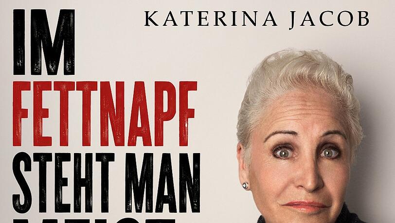 Katerina Jacobs drittes Buch "Im Fettnapf steht man meist allein" ist bereits &uuml;ber Amazon, Books on Demand (BoD) und im Buchhandel erh&auml;ltlich. Das E-Book ist ab Ende November verf&uuml;gbar.