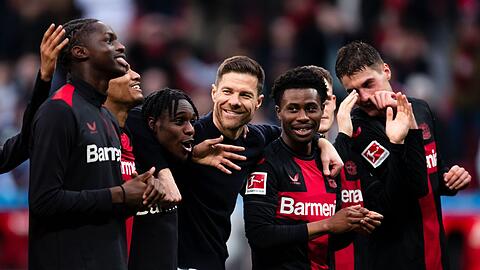 Bayer 04 Leverkusen steht kurz vor dem Gewinn ihrer ersten Meisterschaft.