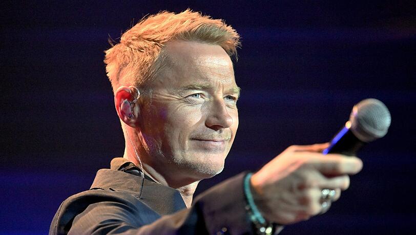 Boyband-Fieber-beim-Tollwood-Ronan-Keating-flirtet-sich-zur-ck-in-die-Herzen-der-Fans