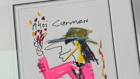 Verena Kerth schenkte Carmen Geiss eine Zeichnung von Udo Lindenberg. Verena Kerth schenkte Carmen Geiss eine Zeichnung von Udo Lindenberg.