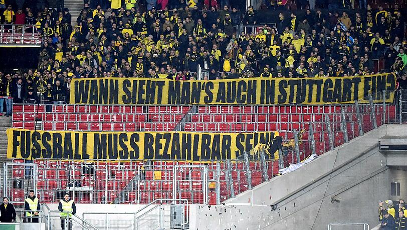 Von "Tennis Borussia Dortmund" schrieb die FAZ am Mittwoch. Warum, zeigen die Bilder. Von "Tennis Borussia Dortmund" schrieb die FAZ am Mittwoch. Warum, zeigen die Bilder.