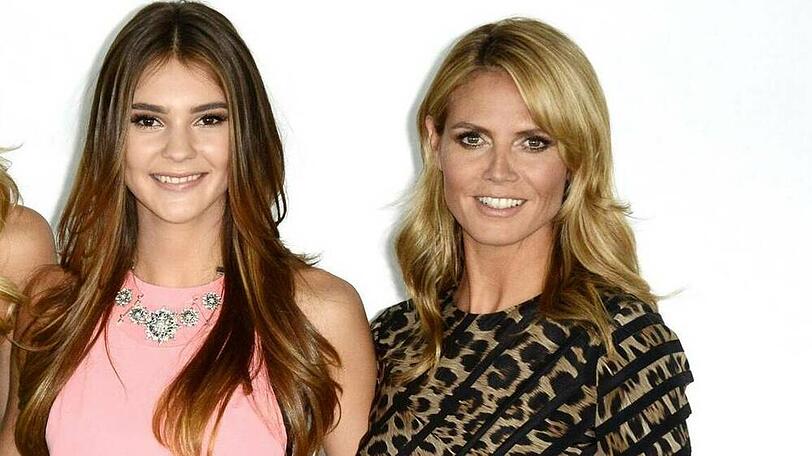 Stefanie Giesinger und Heidi Klum bei einem "GNTM"-Shooting im Jahr 2014