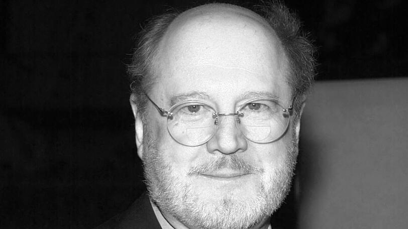 David Ogden Stiers (75): Der US-Schauspieler David Ogden Stiers ist am 3. März an Blasenkrebs gestorben. Sein Durchbruch gelang ihm 1977 in der Erfolgsserie "M*A*S*H".