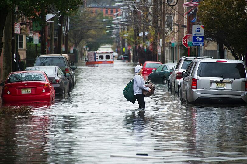 Aufräumen nach "Sandy": Die Bilder der Zerstörung aus den USA