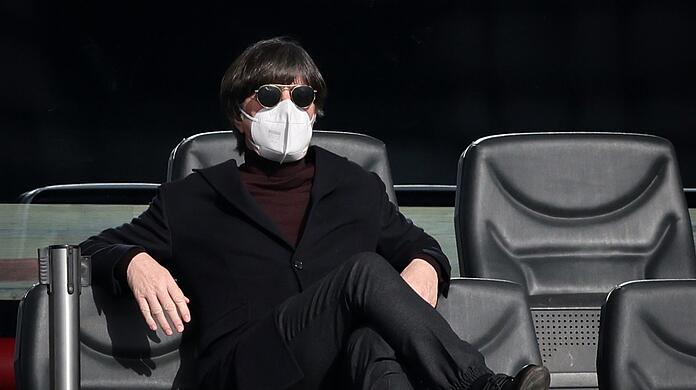 Zieht sich nach der EM als Bundestrainer zurück, will aber dann trotzdem irgendwo weiter als Trainer arbeiten: Joachim Löw, der seit 2014 beim DFB arbeitet.