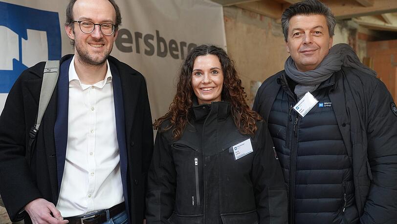 Christoph Kahl, Leiter der Stiftungen der LMU, Projektleiterin Xenia L&ouml;ffler und Ren&eacute; Fabian, Gesch&auml;ftsf&uuml;hrer der Niersberger Group.