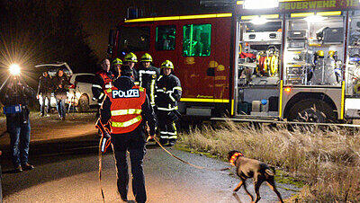 Die Bundespolizei entdeckte am Montag auf der Bahnstrecke Berlin-Hannover einen Brandsatz. Die Bundespolizei entdeckte am Montag auf der Bahnstrecke Berlin-Hannover einen Brandsatz.