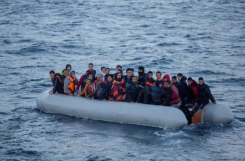 Die Fahrt nach Italien soll deutlich teurer sein, als von der Türkei aus auf die griechischen Inseln in der Ägäis überzusetzen.