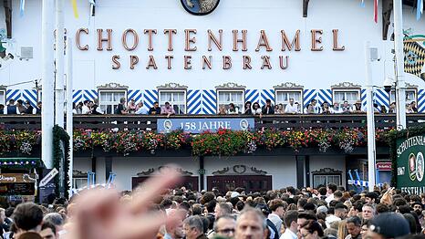 Im Schottenhamel wird traditionell das Oktoberfest er&ouml;ffnet. (Archivbild)