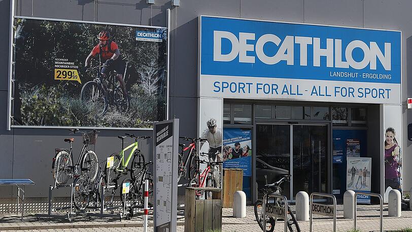 Der Decathlon am aktuellen Standort in Ergolding. Eine Vergrößerung in den Landshut-Park ist vom Tisch.